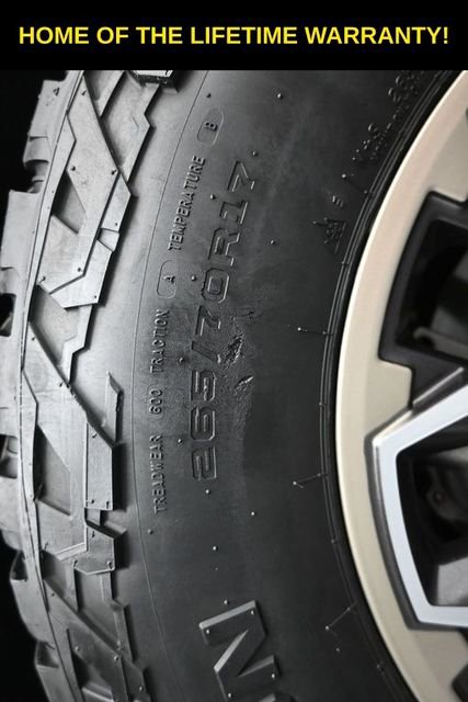 Used 2019 Chevrolet Colorado ZR2 image 48