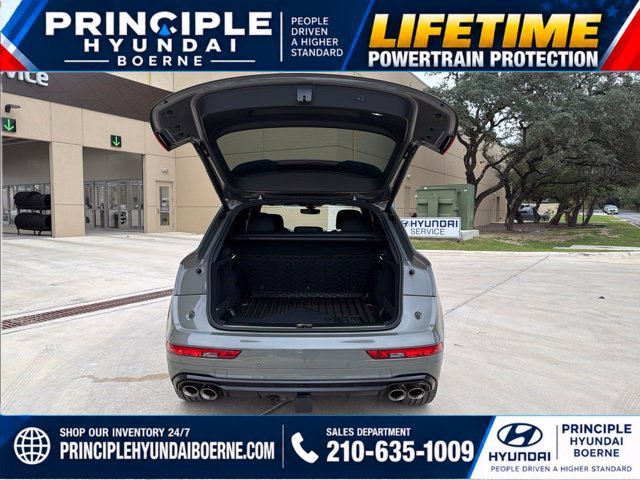 Used 2025 Audi SQ5 Premium Plus AWD/4WD image 4