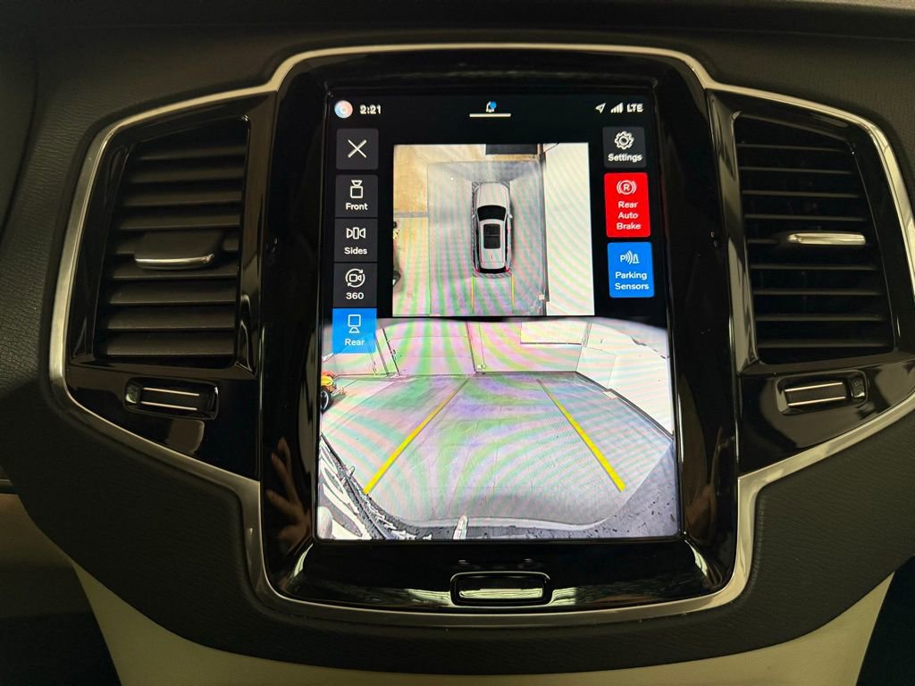 Used 2024 Volvo XC90 B6 Plus w/ Protection Package Premier AWD/4WD image 12