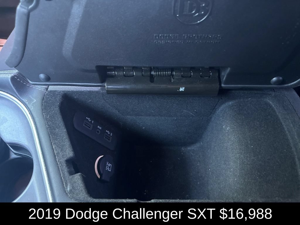 Used 2019 Dodge Challenger SXT RWD image 25