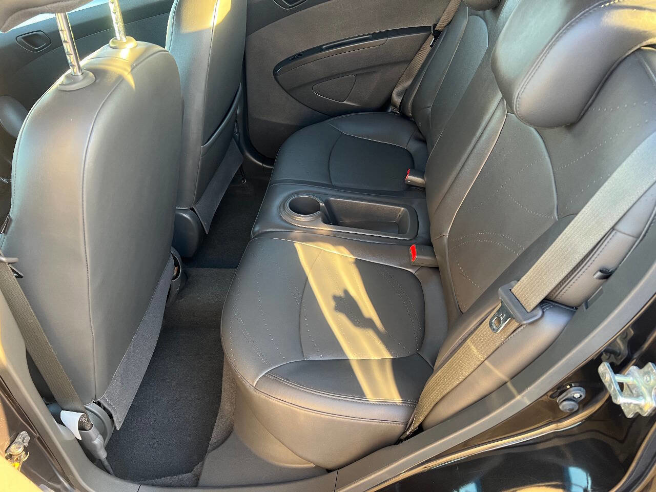 Used 2014 Chevrolet Spark LT FWD image 20