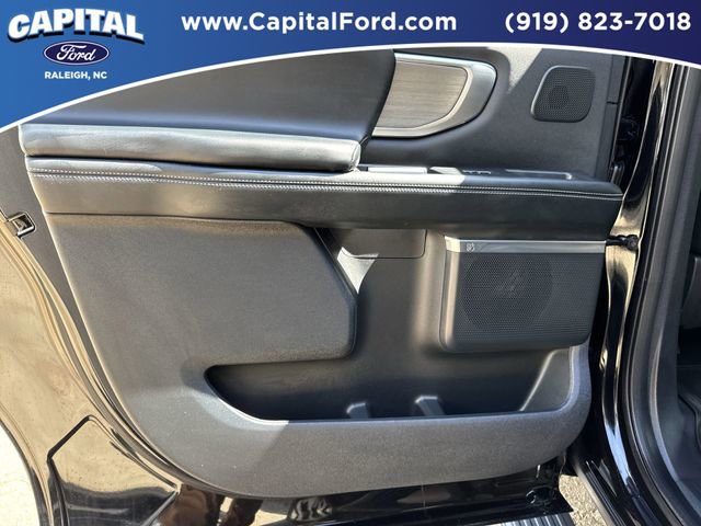 Certified 2025 Ford Expedition Max Platinum w/ Driver's Package AWD/4WD image 18