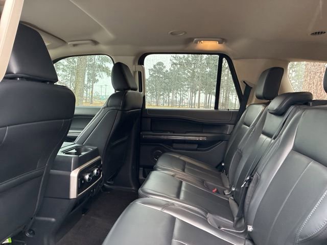 Used 2022 Ford Expedition XLT image 21