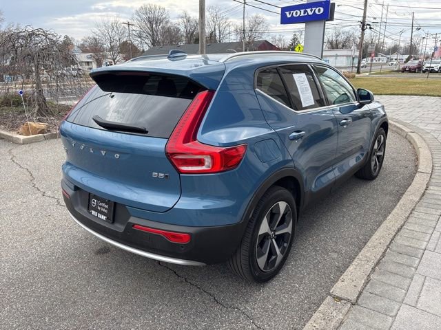 Used 2025 Volvo XC40 B5 Plus AWD/4WD image 5