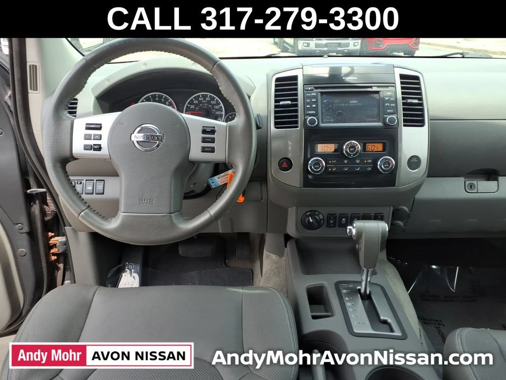 Used 2013 Nissan Frontier SL w/ Moonroof Pkg AWD/4WD image 32
