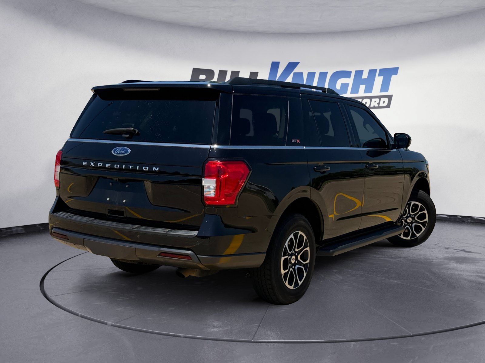 Certified 2023 Ford Expedition XL AWD/4WD image 5