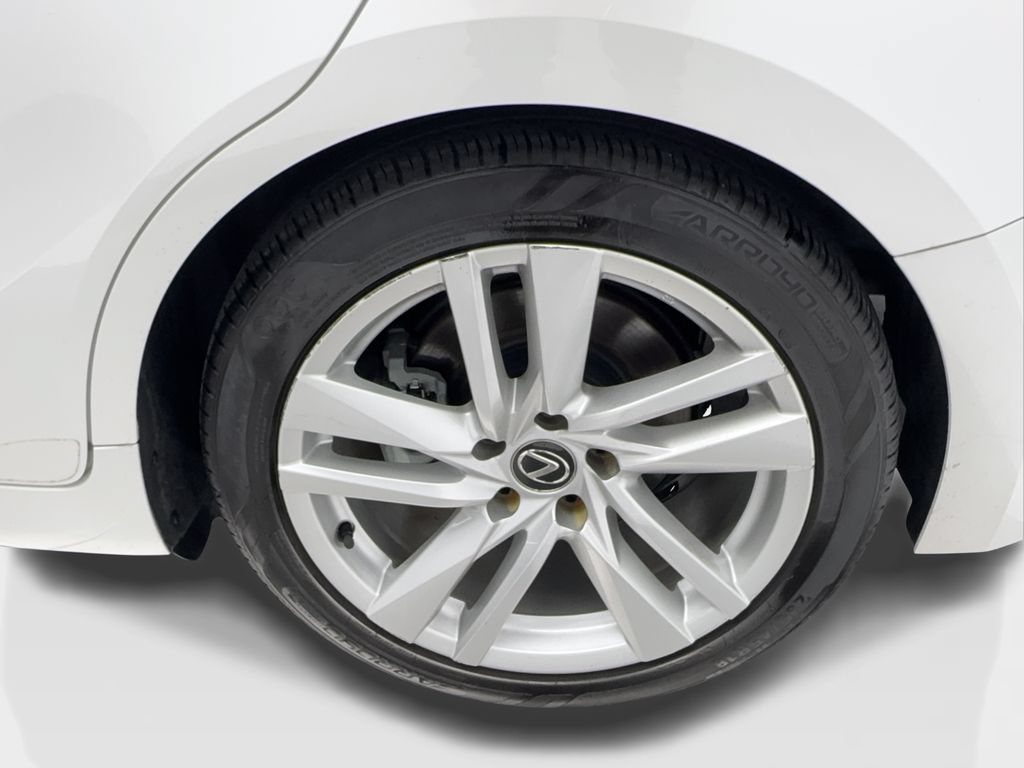Used 2023 Lexus IS 300 w/ Comfort Package RWD image 12