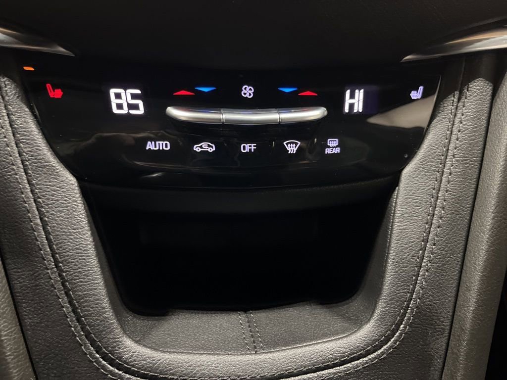 Used 2022 Cadillac XT5 Premium Luxury w/ Technology Package image 22