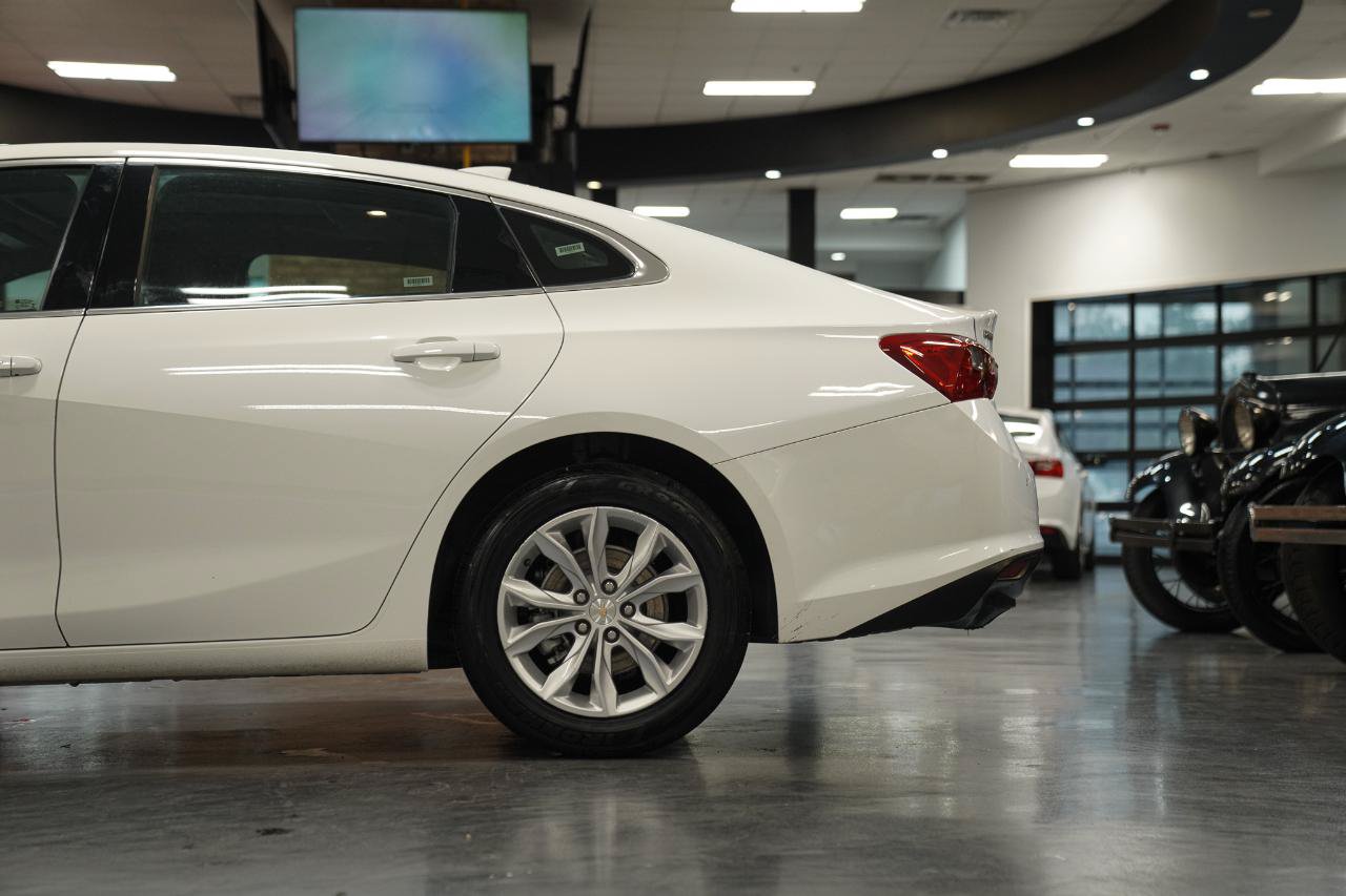 Used 2024 Chevrolet Malibu LT FWD image 8