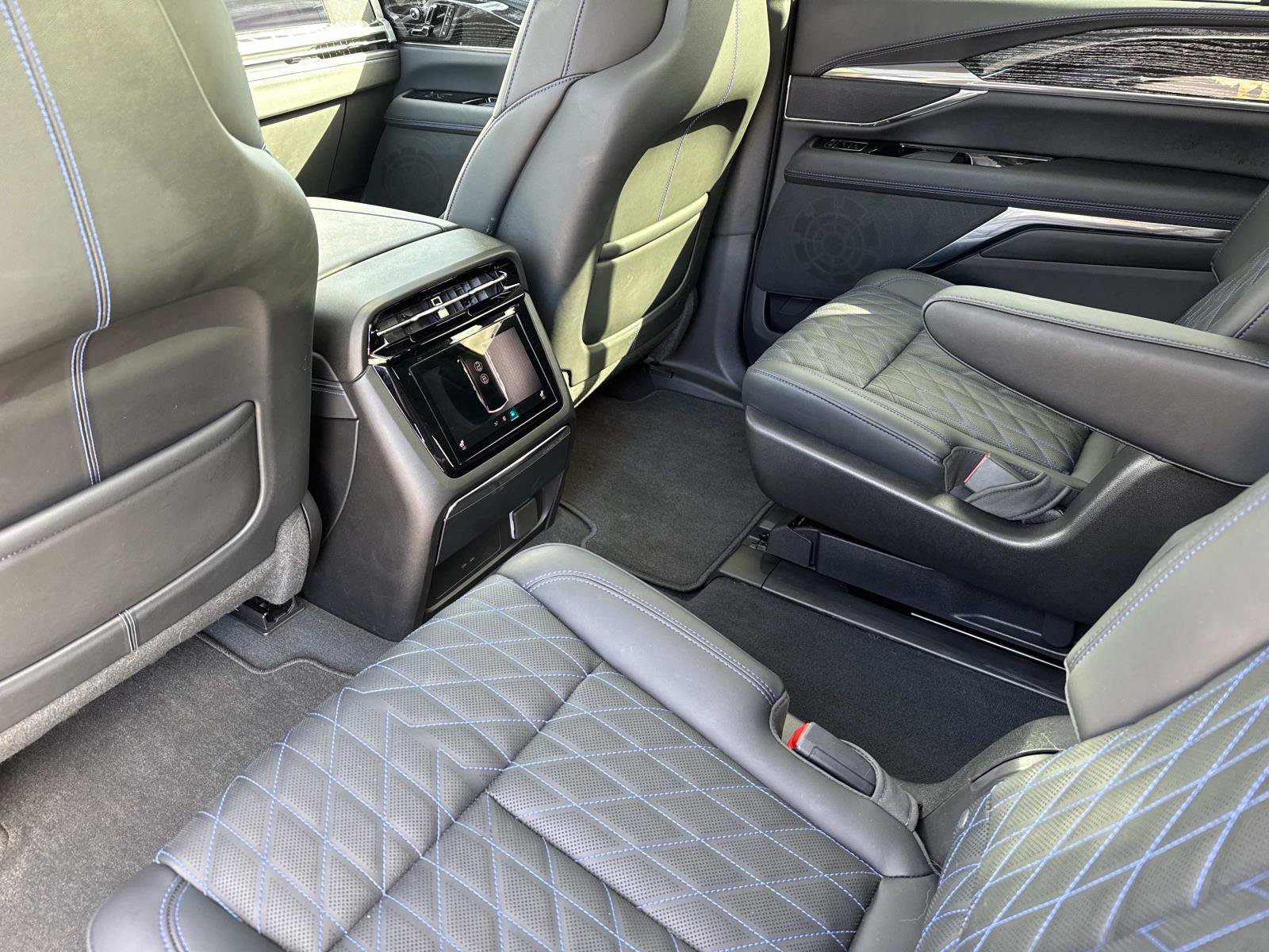 New 2025 Cadillac Escalade IQ Sport 1 image 14