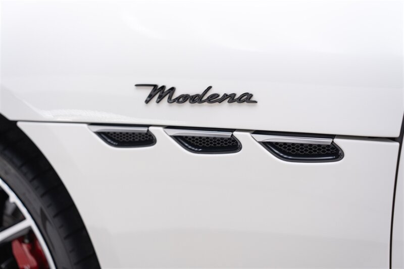 Used 2024 Maserati GranTurismo Modena AWD/4WD image 34