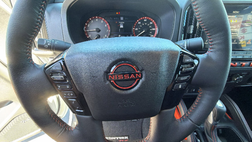 Used 2026 Nissan Frontier PRO-4X w/ Pro Premium Package image 18