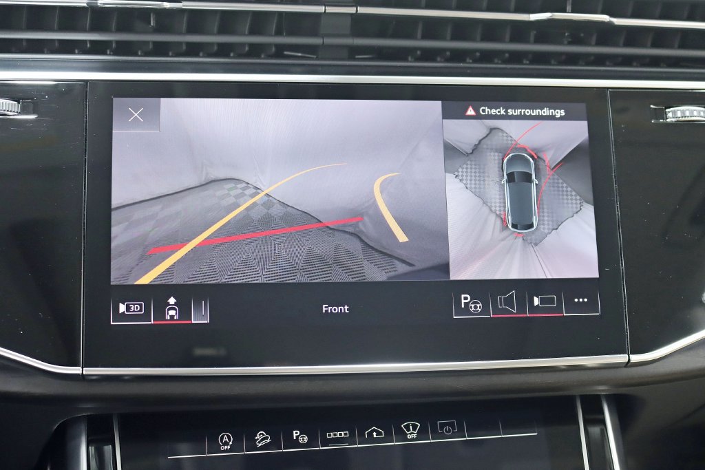 Used 2023 Audi Q8 Prestige AWD/4WD image 19