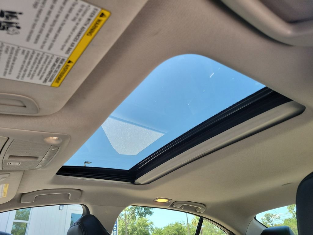 Used 2021 INFINITI Q50 Luxe RWD image 18
