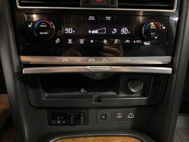 Used 2021 Nissan Armada SL w/ Captain's Chairs Package image 18