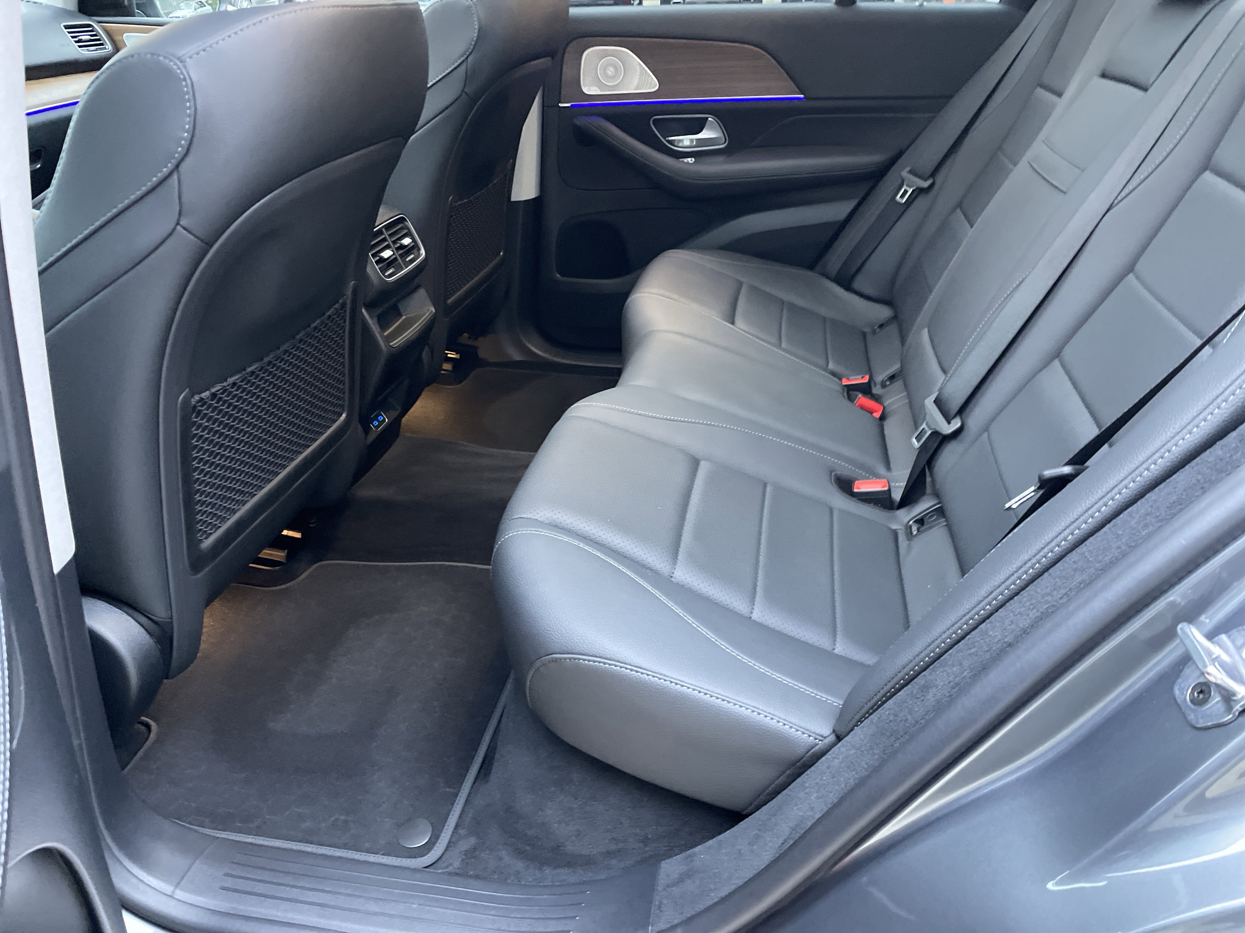 Certified 2025 Mercedes-Benz GLE 350 4MATIC image 38