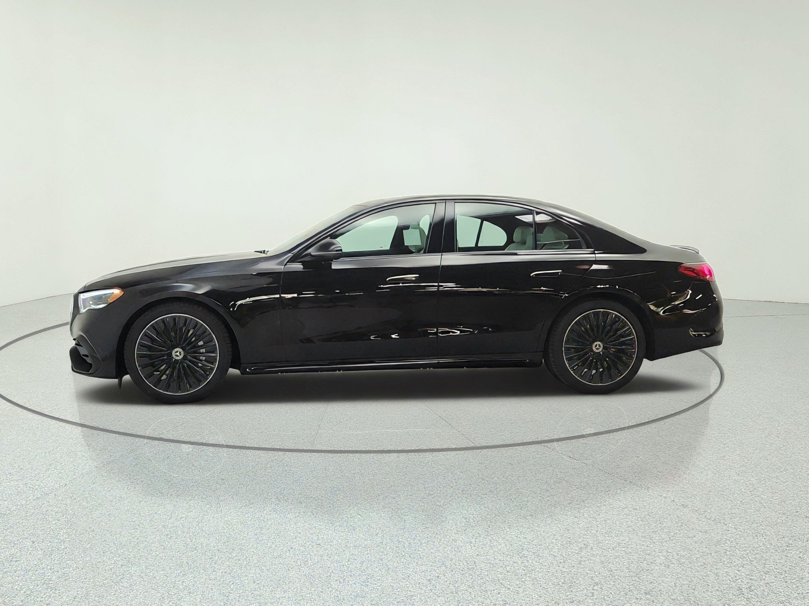 New 2027 Mercedes-Benz E 450 4MATIC Sedan image 8