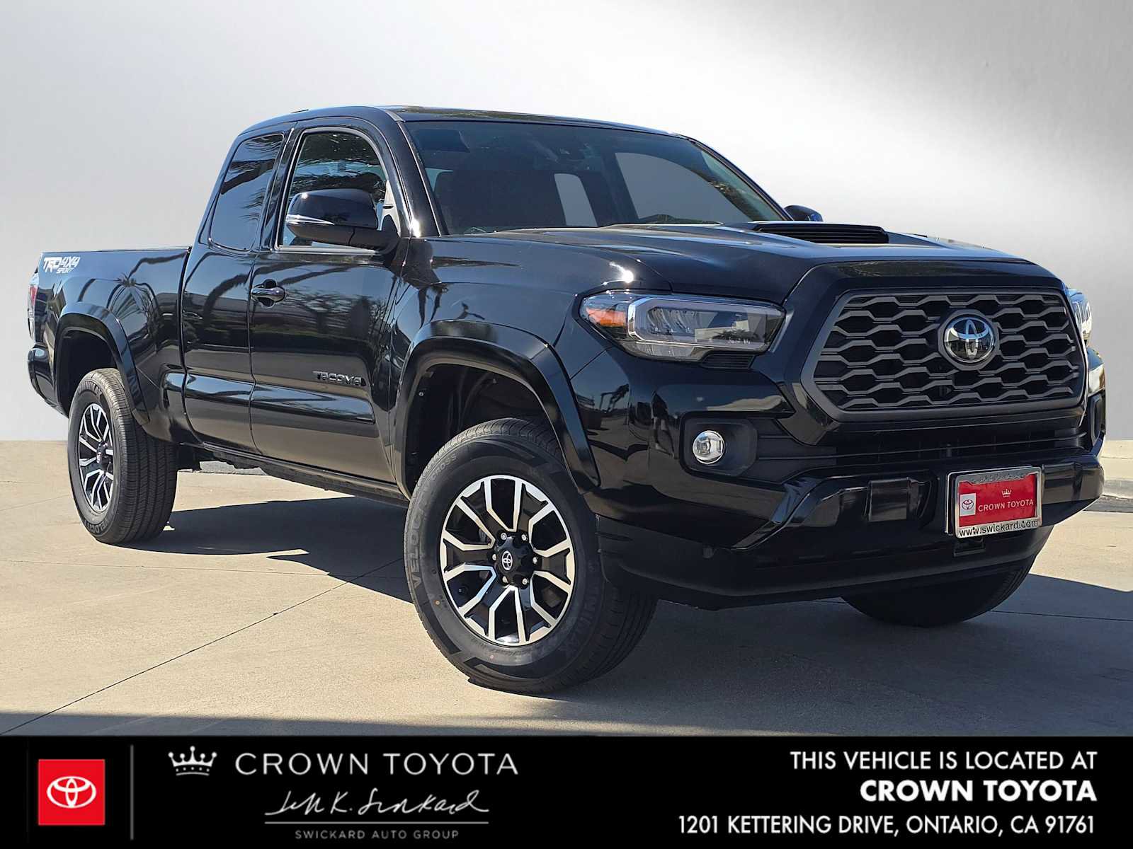 Certified 2023 Toyota Tacoma TRD Sport w/ Technology Package image 1