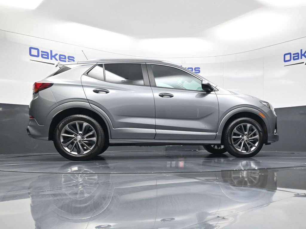 Used 2023 Buick Encore GX Select w/ Sport Touring Package image 44
