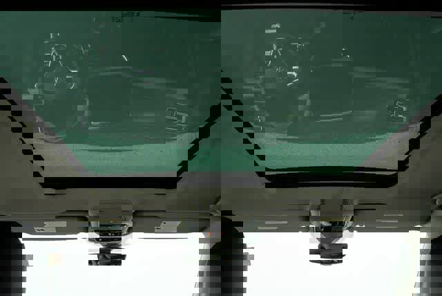 Certified 2025 Volkswagen Atlas Peak Edition SE image 5