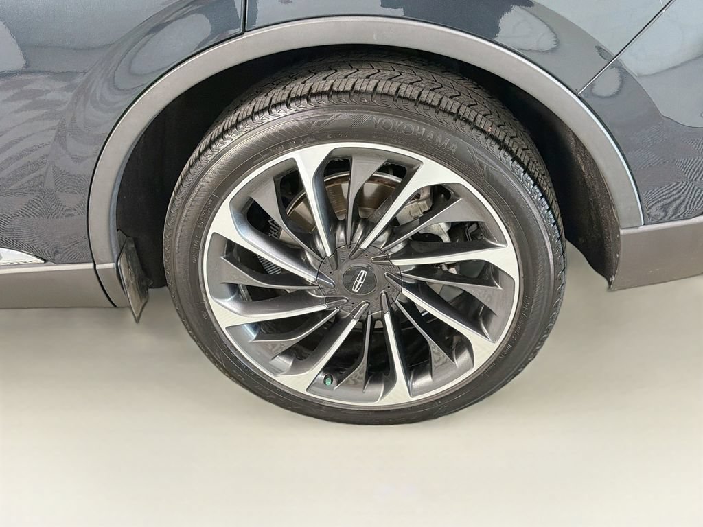 Used 2021 Lincoln Aviator Reserve w/ Equipment Group 202A AWD/4WD image 37