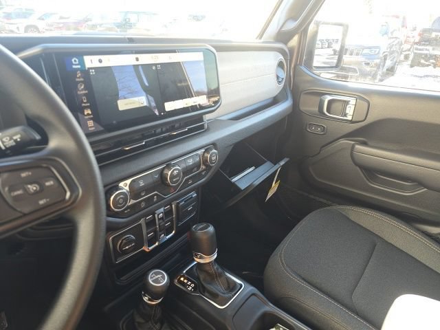 New 2026 Jeep Gladiator Sport AWD/4WD image 23