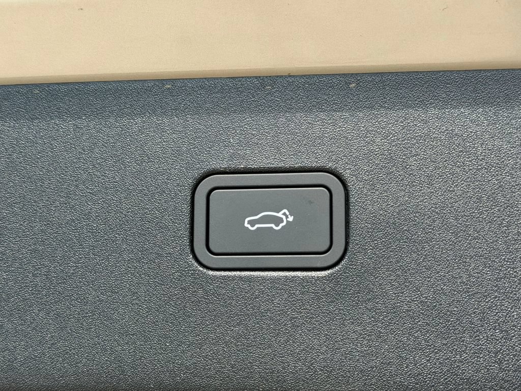 New 2026 Volvo EX30 Ultra w/ Climate Package AWD/4WD image 14