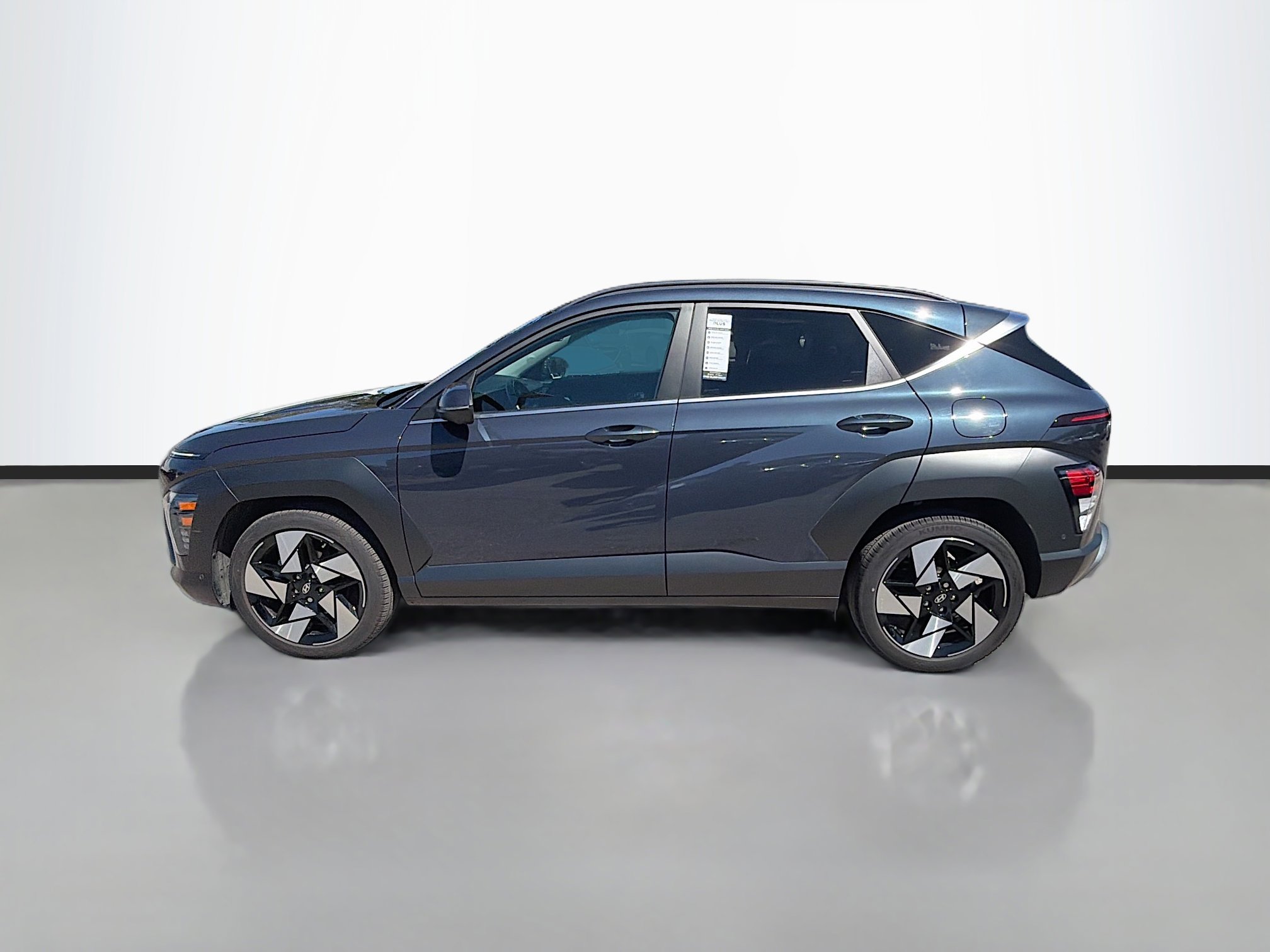 Used 2024 Hyundai Kona Limited image 6