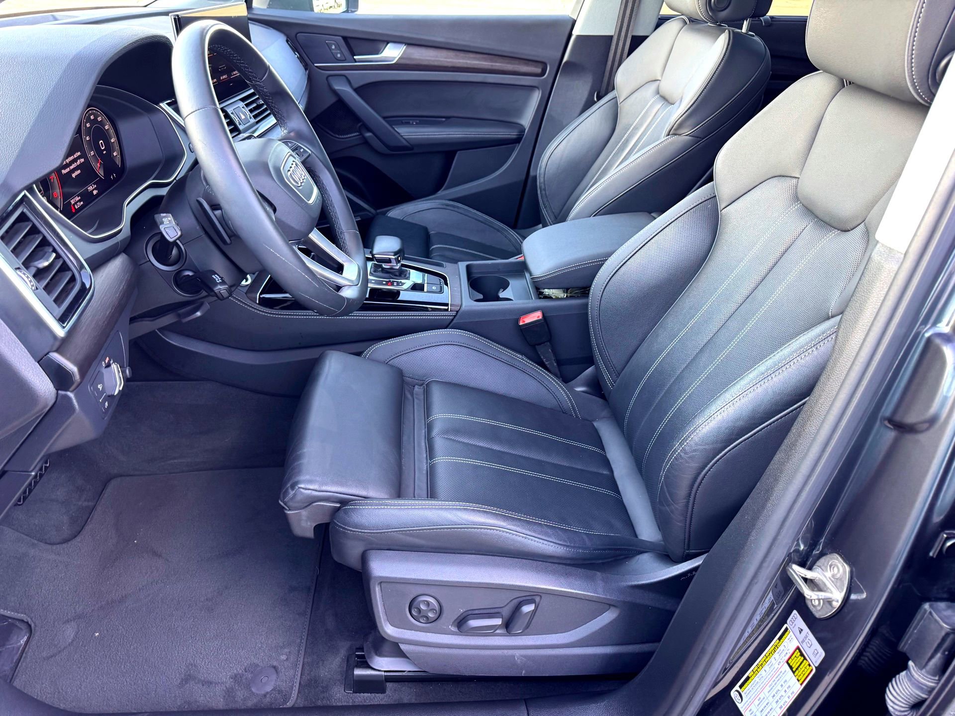 Used 2023 Audi Q5 2.0T Premium Plus w/ Premium Plus Package image 12