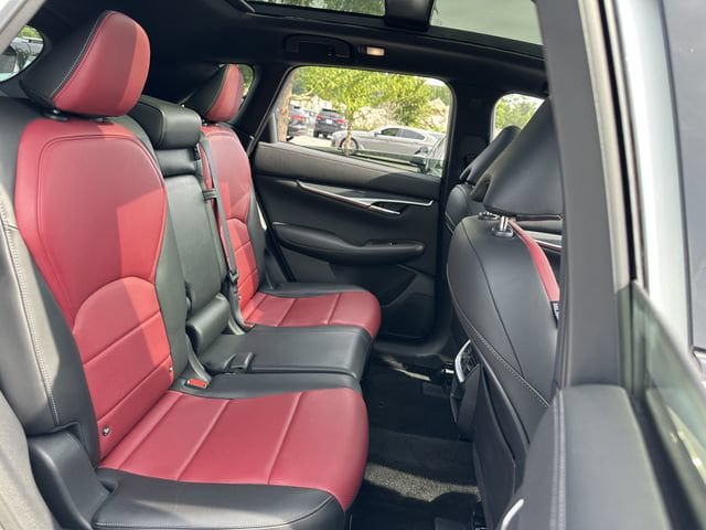 Used 2023 INFINITI QX50 Sport FWD image 30
