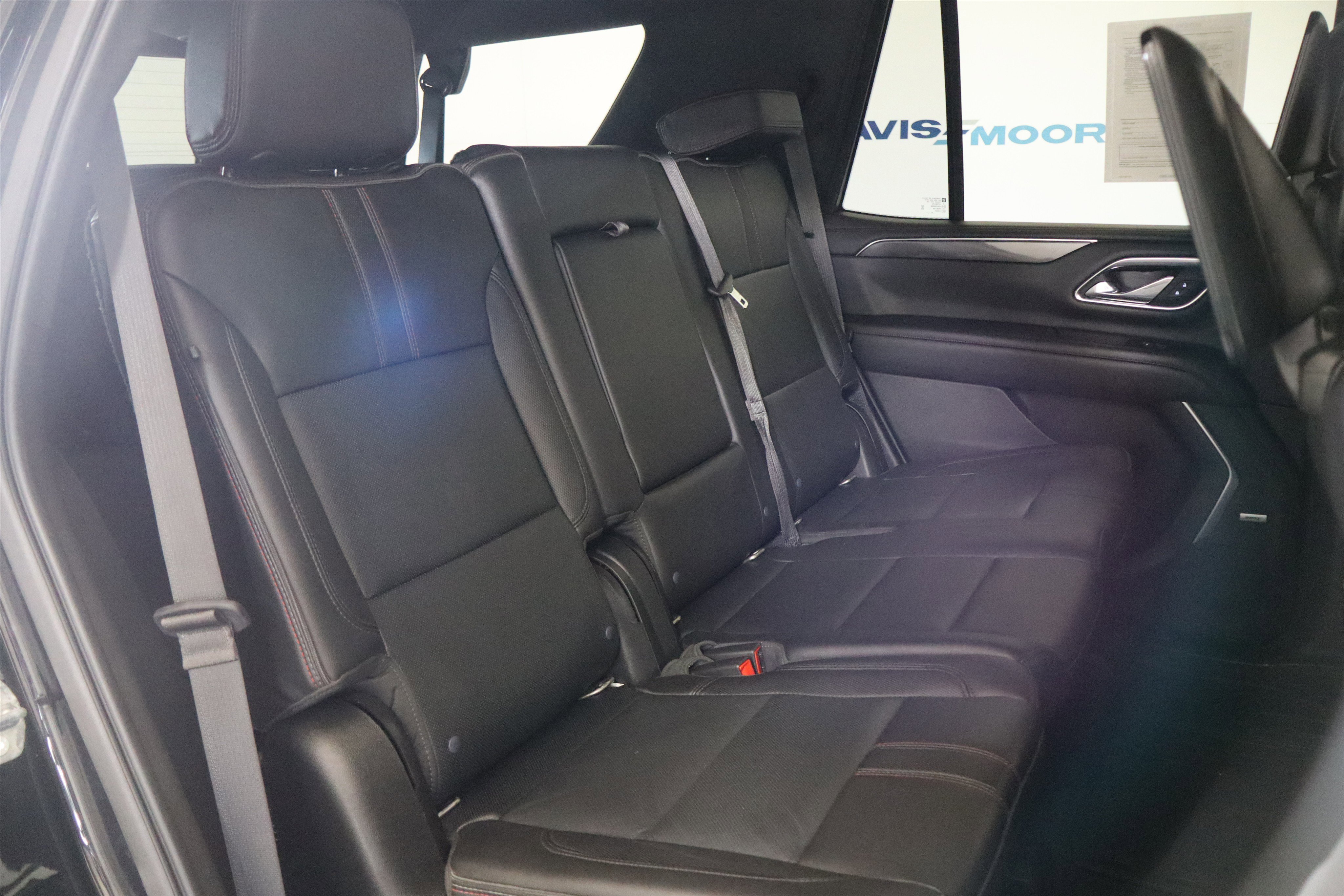 Used 2021 Chevrolet Tahoe RST w/ Luxury Package image 18