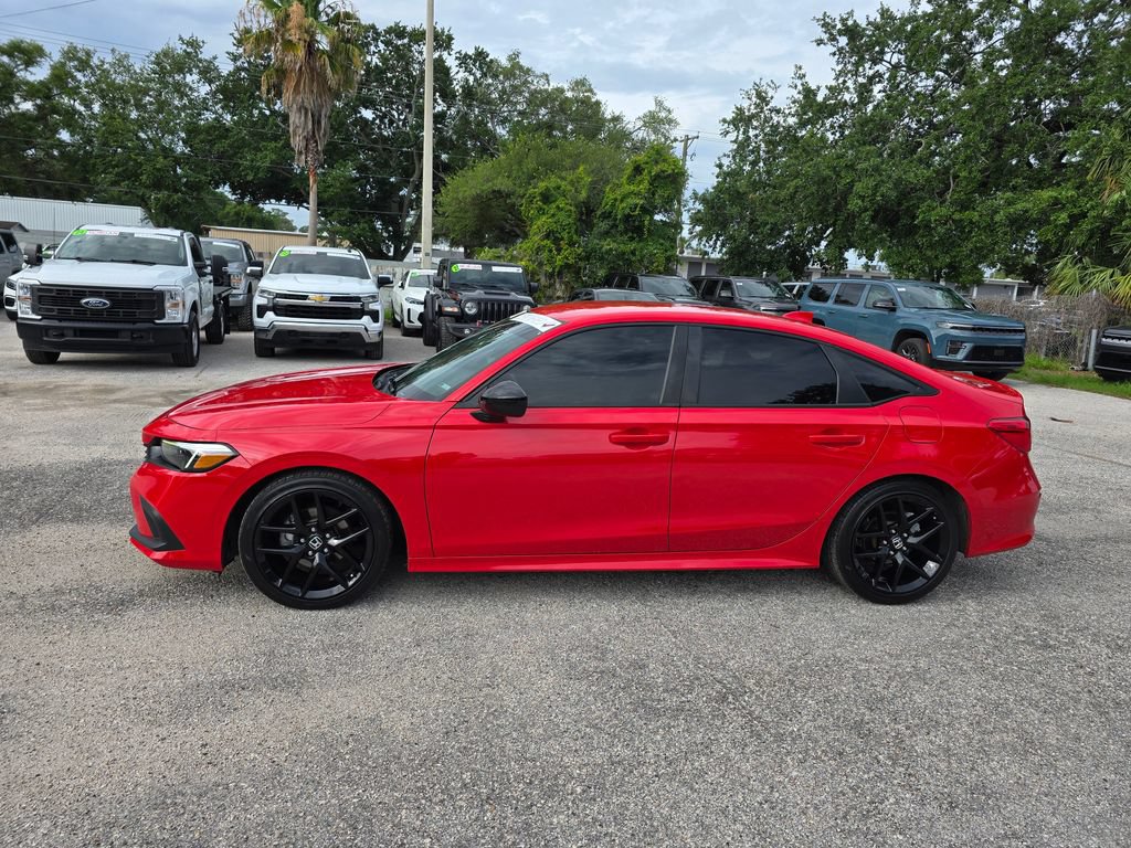 Used 2024 Honda Civic Sport image 3