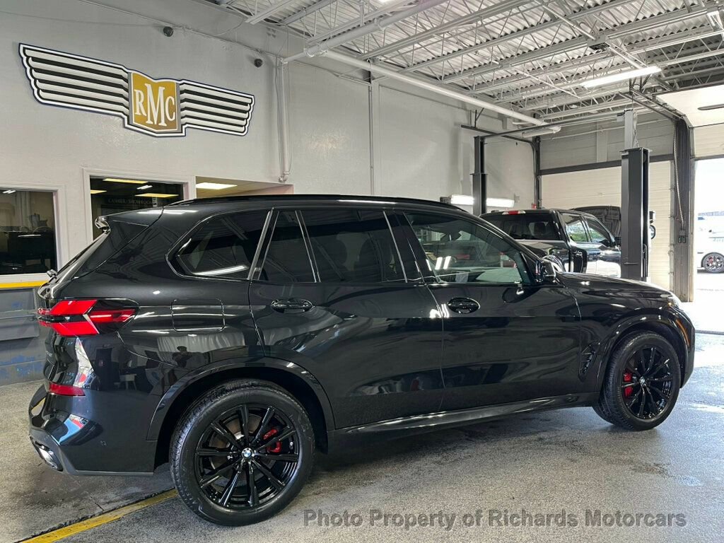Used 2025 BMW X5 xDrive40i image 2