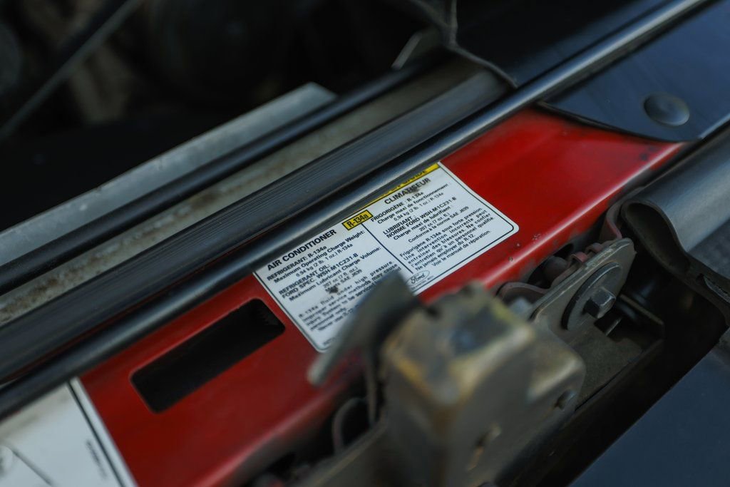 Used 1994 Ford Bronco XLT image 80