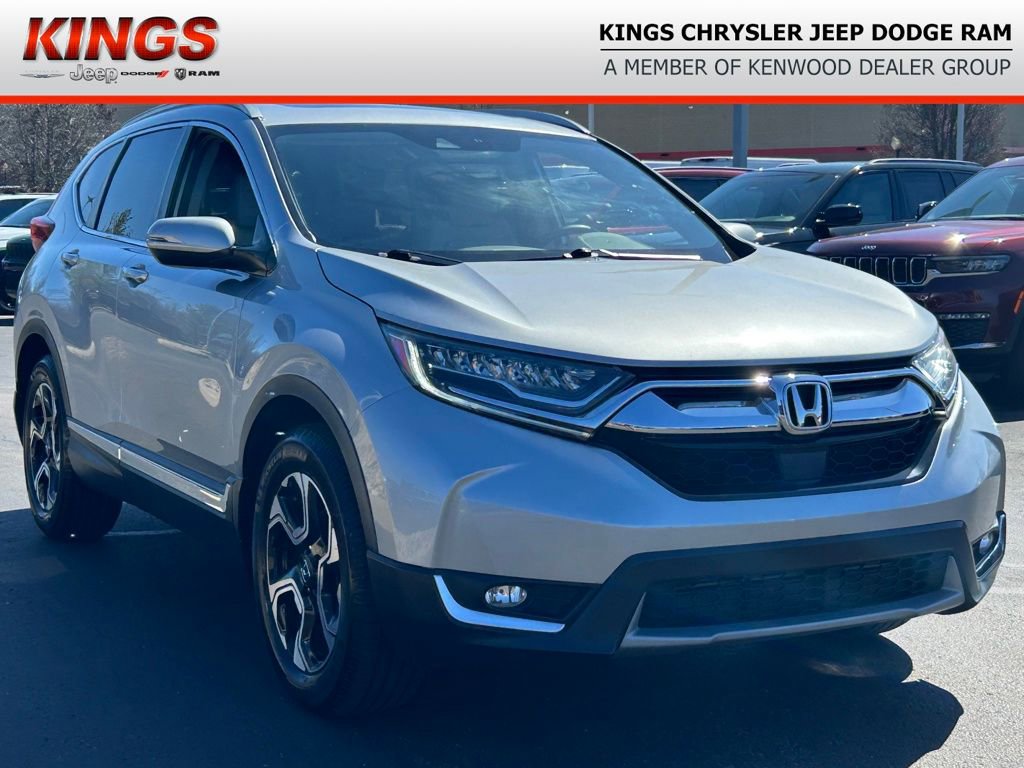 Used 2018 Honda CR-V Touring image 1