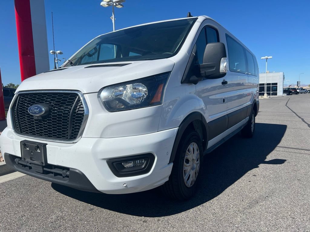 Used 2023 Ford Transit 350 XLT RWD image 3