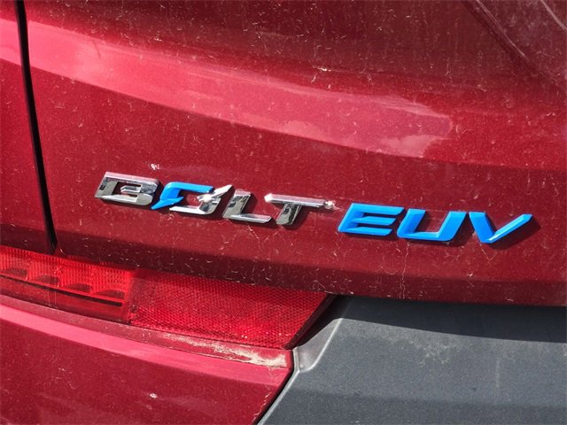 Used 2022 Chevrolet Bolt EUV Premier w/ Sun & Sound Package image 6