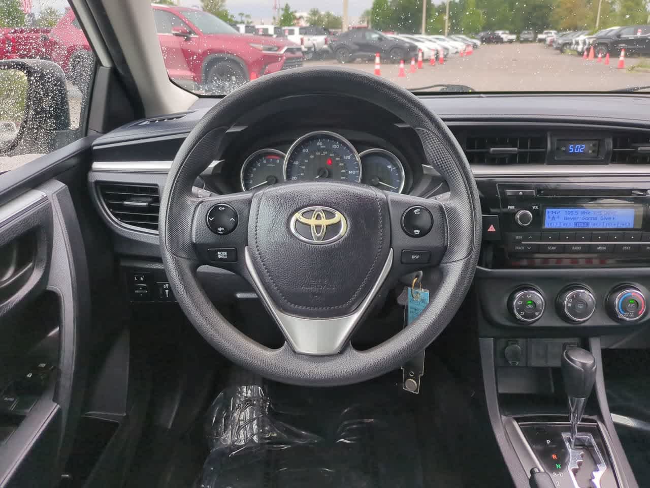 Used 2014 Toyota Corolla L FWD image 15