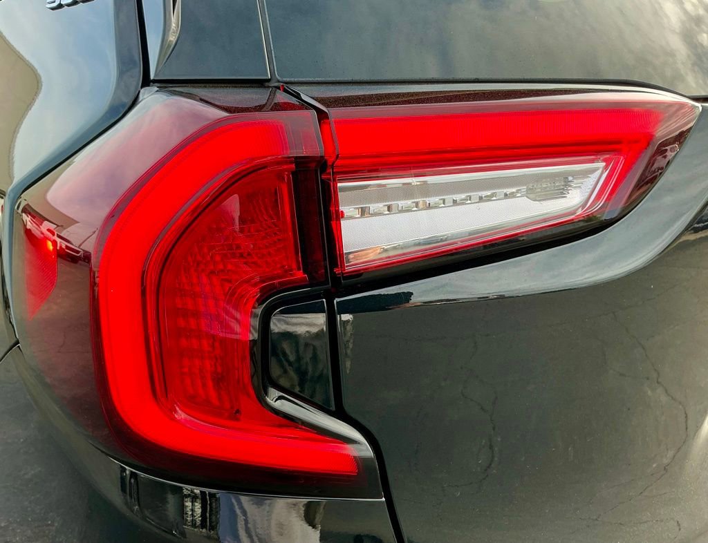 Used 2024 GMC Terrain SLE w/ Driver Convenience Package image 14