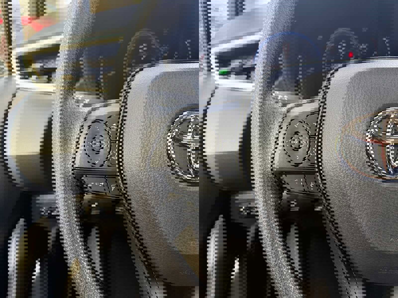 New 2026 Toyota Corolla LE image 10