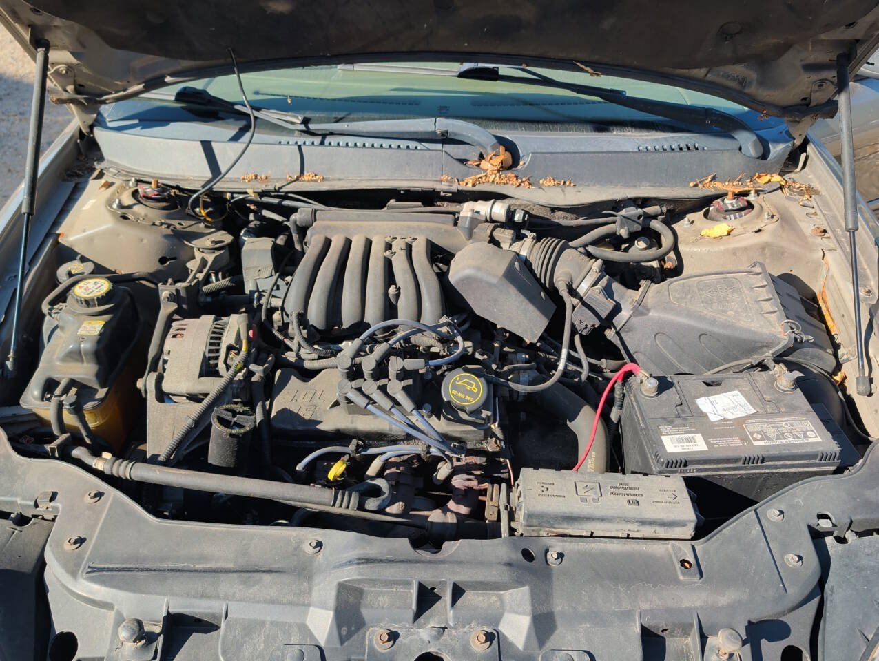 Used 2003 Ford Taurus SE FWD image 42