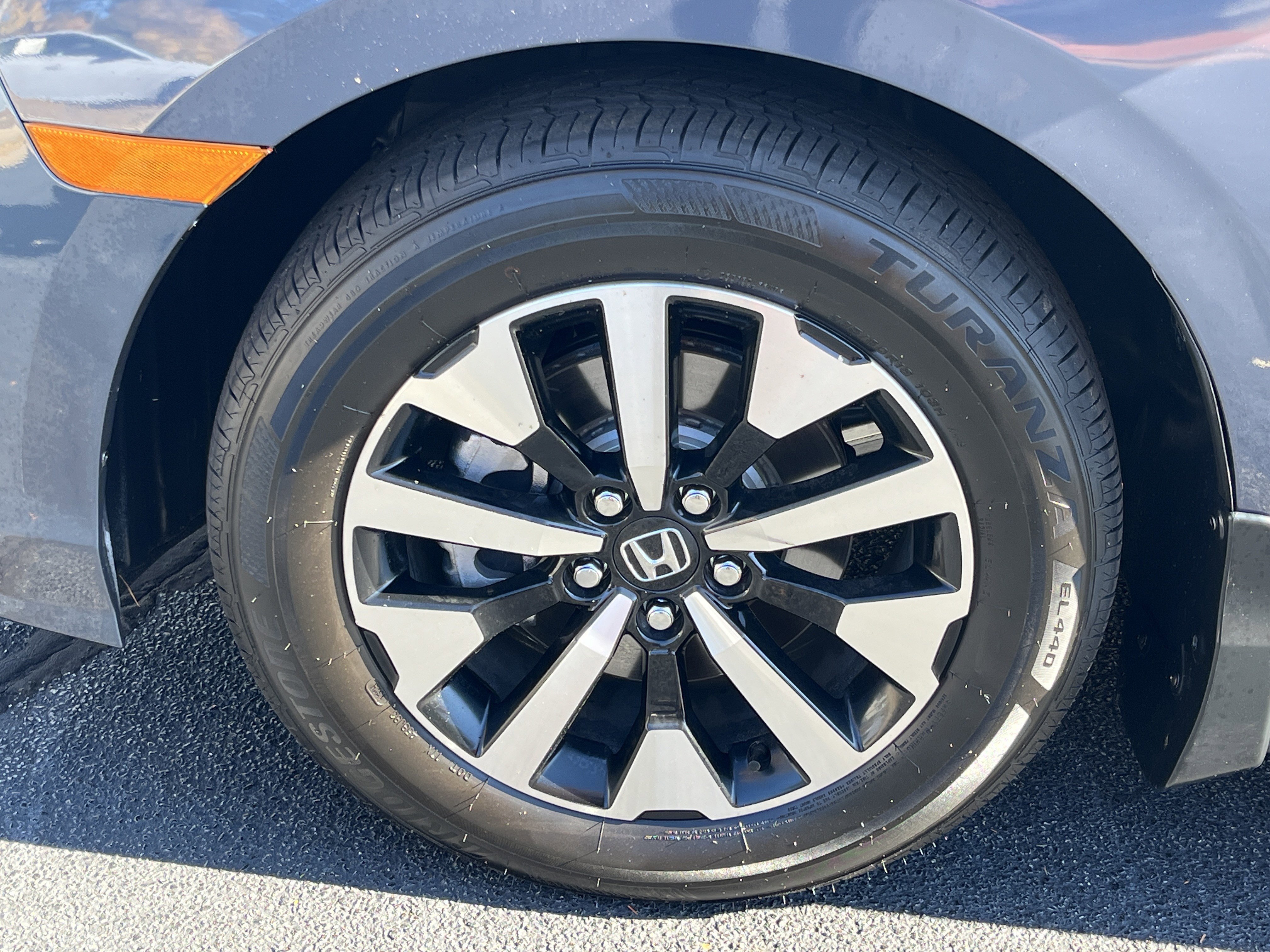 Certified 2025 Honda Odyssey EX-L image 33