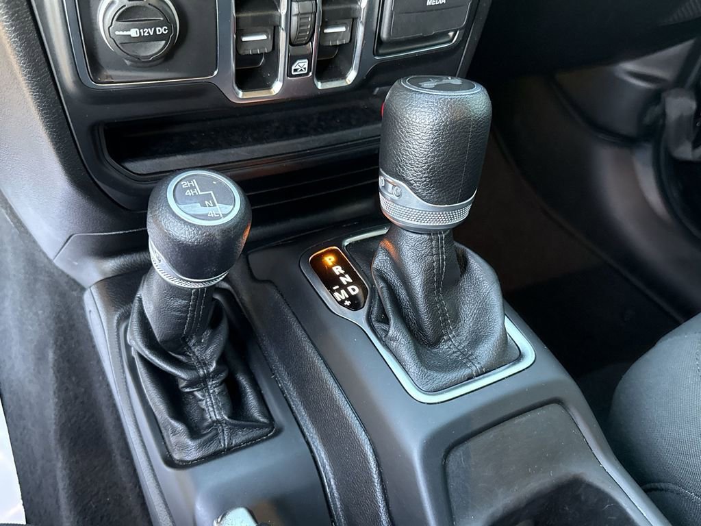 Used 2021 Jeep Wrangler Unlimited Sport AWD/4WD image 28