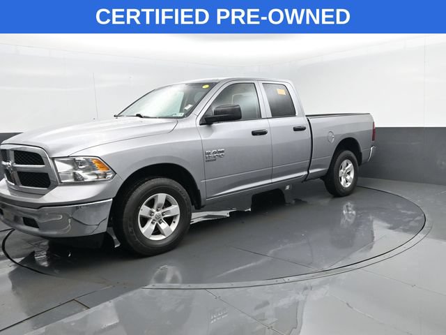 Used 2024 RAM 1500 Classic SLT AWD/4WD image 2