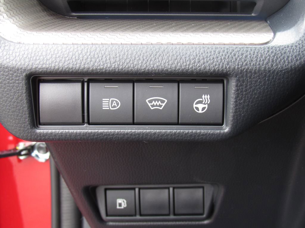 New 2026 Toyota Prius XLE FWD image 32