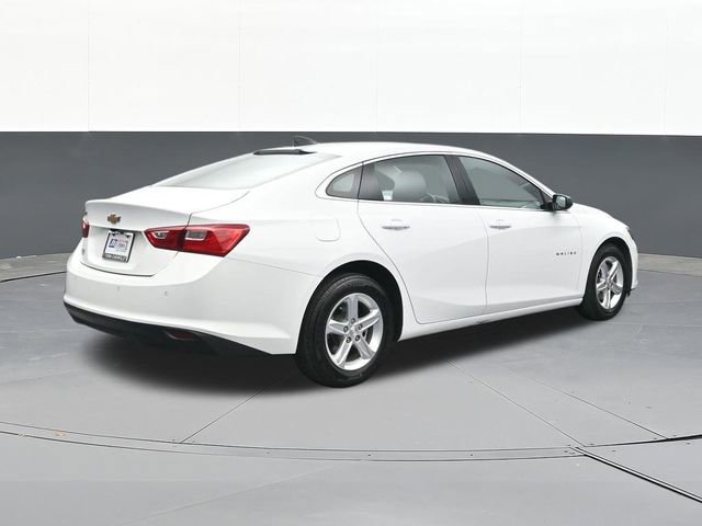 Used 2025 Chevrolet Malibu LS FWD image 15