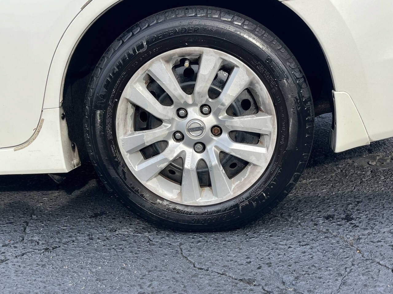 Used 2013 Nissan Altima 2.5 S FWD image 10