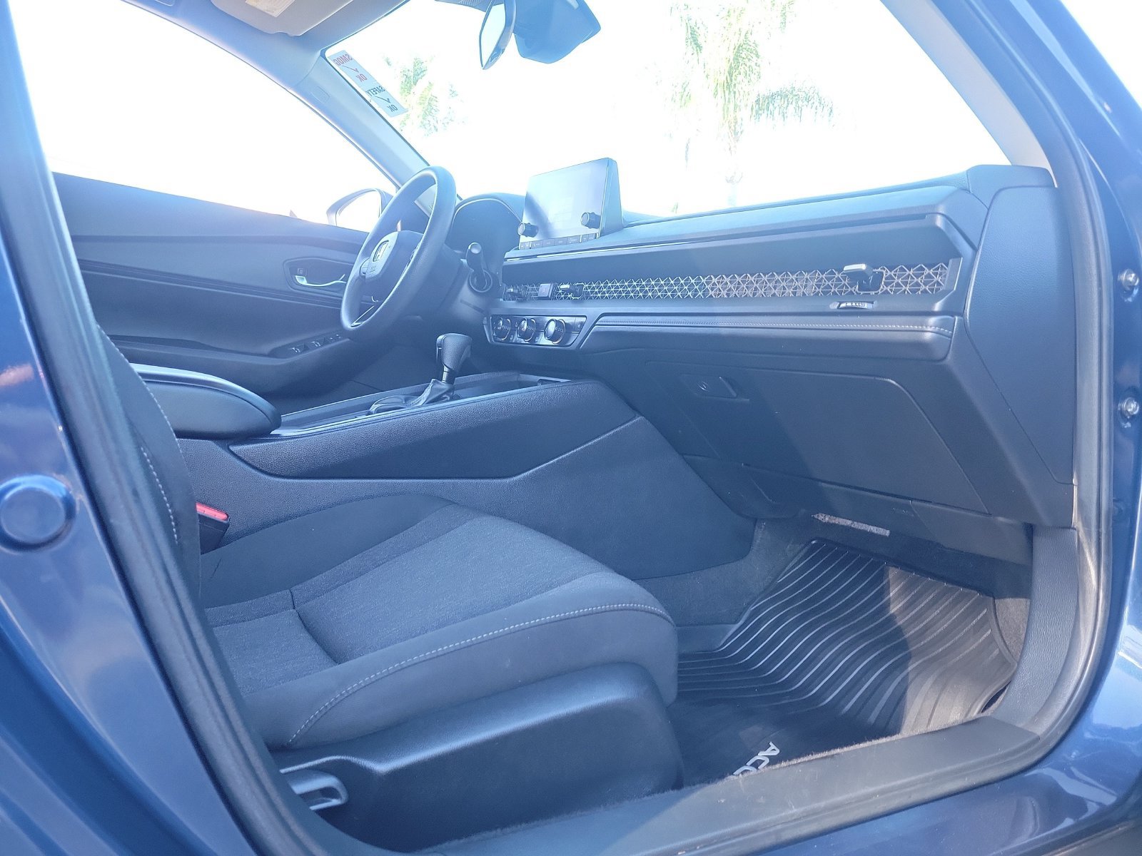 Used 2023 Honda Accord EX image 23