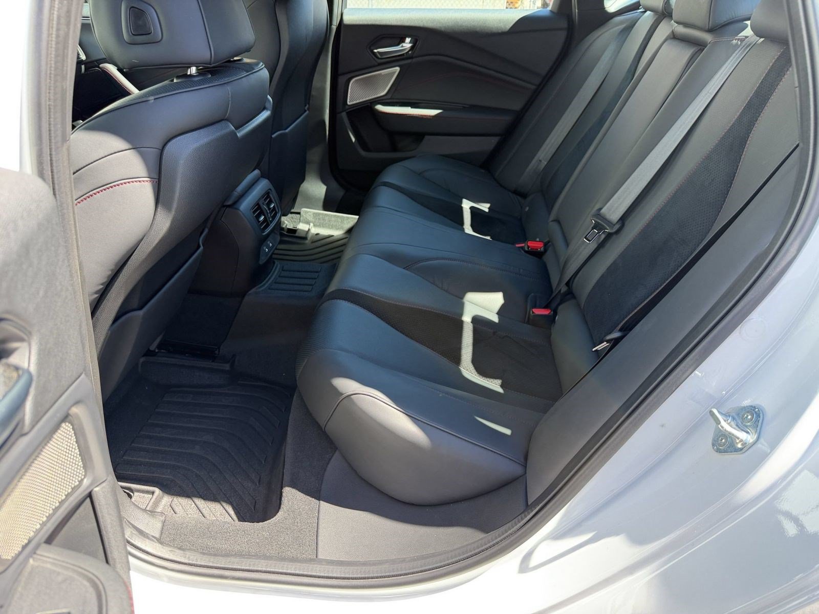 Used 2025 Acura TLX Type S AWD/4WD image 23