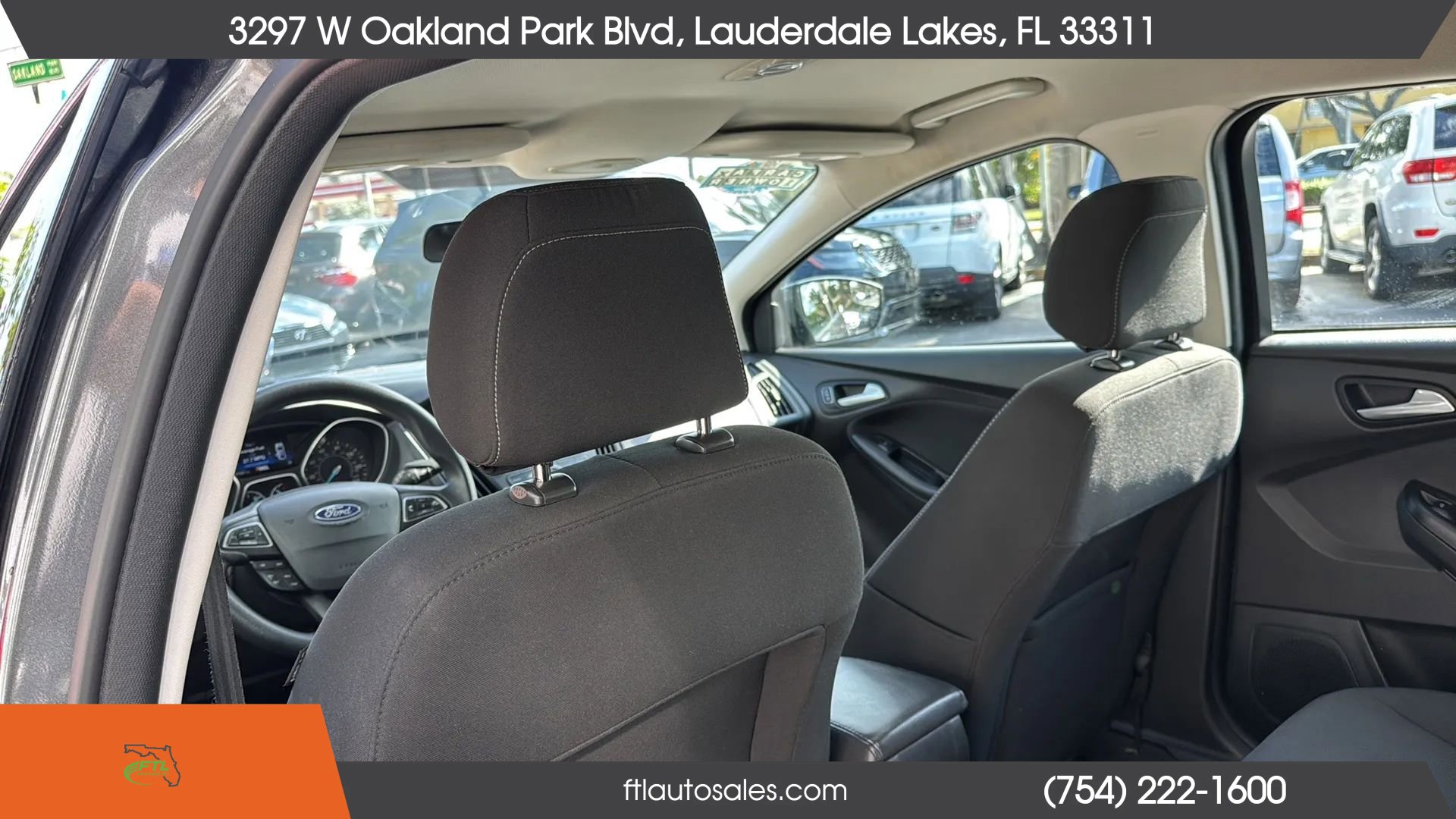 Used 2018 Ford Focus SE FWD image 29